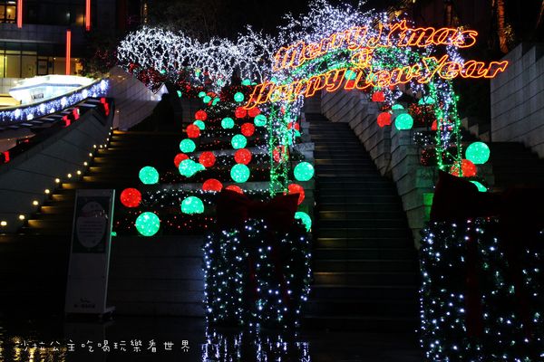 台北統一阪急百貨:台北信義『統一阪急百貨』愛‧分享