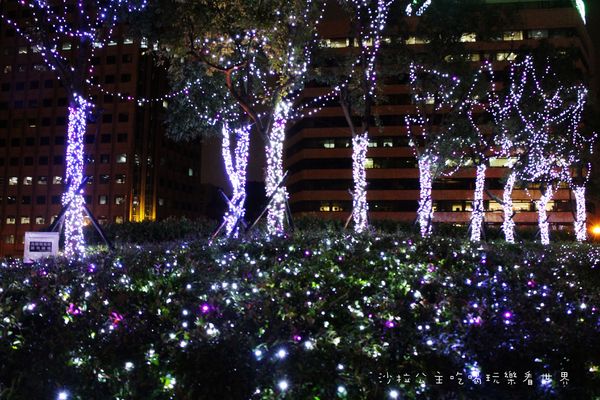 台北統一阪急百貨:台北信義『統一阪急百貨』愛‧分享