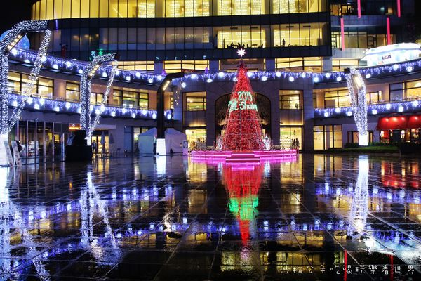 台北統一阪急百貨:台北信義『統一阪急百貨』愛‧分享