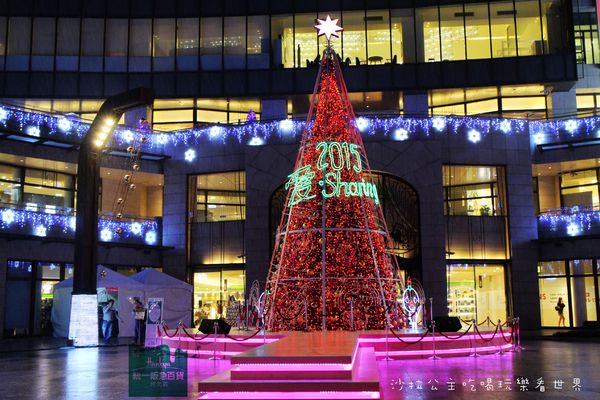 台北統一阪急百貨:台北信義『統一阪急百貨』愛‧分享