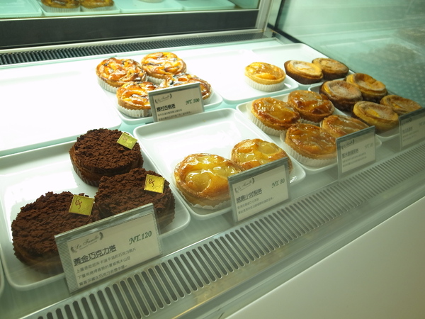 La Famille 法米法式甜點(台中店)：<食記> La Famille 法米法式甜點