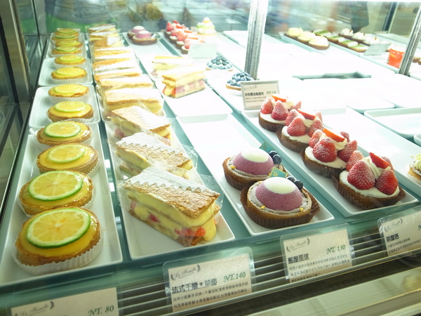 La Famille 法米法式甜點(台中店)：<食記> La Famille 法米法式甜點