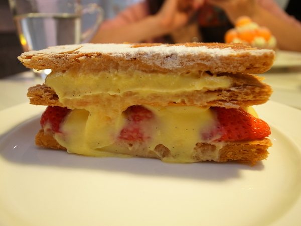 La Famille 法米法式甜點(台中店)：<食記> La Famille 法米法式甜點