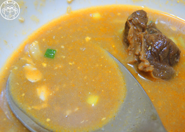 小林牛肉麵：哩哩摳摳【創造宅經濟･台中小林牛肉麵】牛肉麵和獅子頭絕配