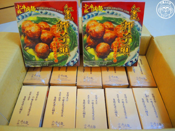 小林牛肉麵：哩哩摳摳【創造宅經濟･台中小林牛肉麵】牛肉麵和獅子頭絕配