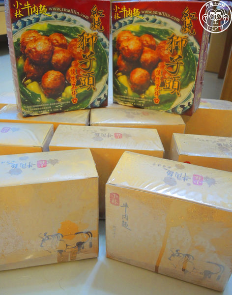 小林牛肉麵：哩哩摳摳【創造宅經濟･台中小林牛肉麵】牛肉麵和獅子頭絕配