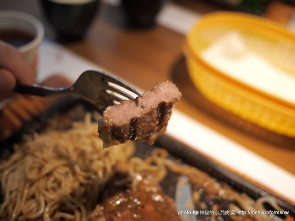 赤鬼炙燒牛排館(崇德店):【食記】嘖嘖…這麼X難怪年終有90個月 @ 台中北屯-赤鬼牛排-崇德店