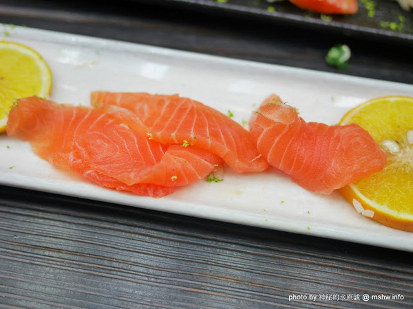 丸億生魚片壽司:【食記】台中丸億生魚片.握壽司@北屯新一點利黃昏市場 : 立食再進化,食材新鮮,有所堅持的傳統市場美味!