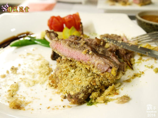 雅風筑雲:台中大坑「雅風筑雲」藝園餐廳,彷彿一間小型收藏博物館 ~