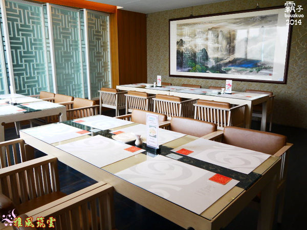 雅風筑雲:台中大坑「雅風筑雲」藝園餐廳,彷彿一間小型收藏博物館 ~