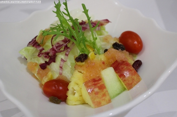 雅風筑雲：台中【雅風筑雲】藝園餐廳❤美食與藝術的結合，彷彿罝身於博物館用餐~103.04.20