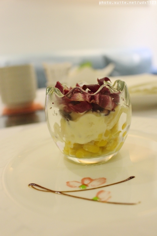 雅風筑雲：台中【雅風筑雲】藝園餐廳❤美食與藝術的結合，彷彿罝身於博物館用餐~103.04.20