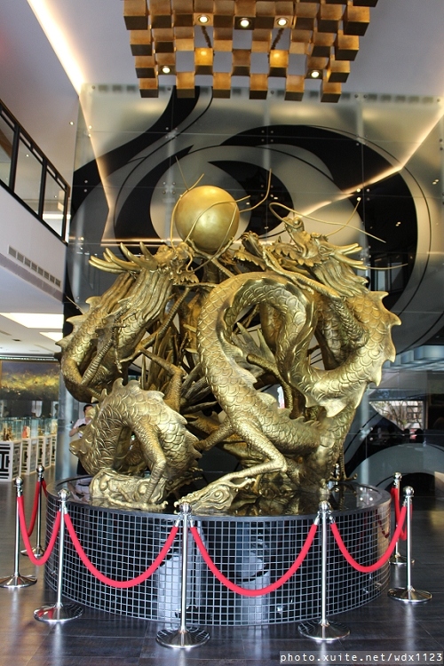 雅風筑雲：台中【雅風筑雲】藝園餐廳❤美食與藝術的結合，彷彿罝身於博物館用餐~103.04.20