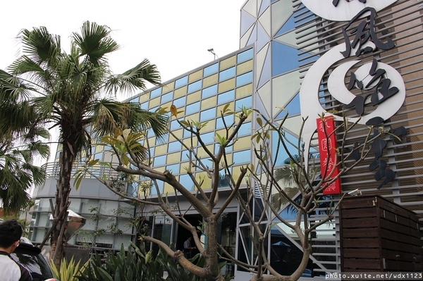 雅風筑雲：台中【雅風筑雲】藝園餐廳❤美食與藝術的結合，彷彿罝身於博物館用餐~103.04.20