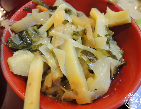 財神爺魯肉飯:呷飽祙【台中西屯・財神爺魯肉飯】24H營業的台中魯肉飯扛霸子