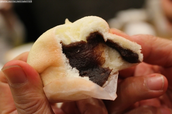 鼎泰豐(台中大遠百店):鼎泰豐in台中大遠百~皮薄餡多滋味好,實在好吃咧❤103.4.12&05.24