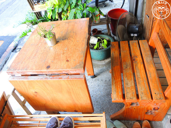 咖啡實驗室：呷飽祙【台北中正･咖啡實驗室Coffee lab】有萌貓駐店的咖啡廳