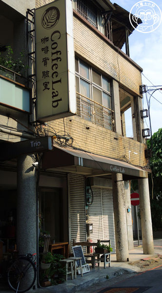 咖啡實驗室：呷飽祙【台北中正･咖啡實驗室Coffee lab】有萌貓駐店的咖啡廳