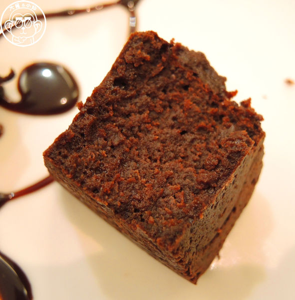 咖啡實驗室：呷飽祙【台北中正･咖啡實驗室Coffee lab】有萌貓駐店的咖啡廳