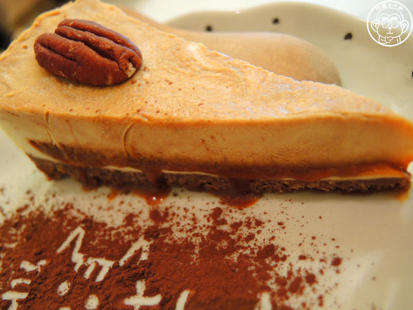 咖啡實驗室：呷飽祙【台北中正･咖啡實驗室Coffee lab】有萌貓駐店的咖啡廳