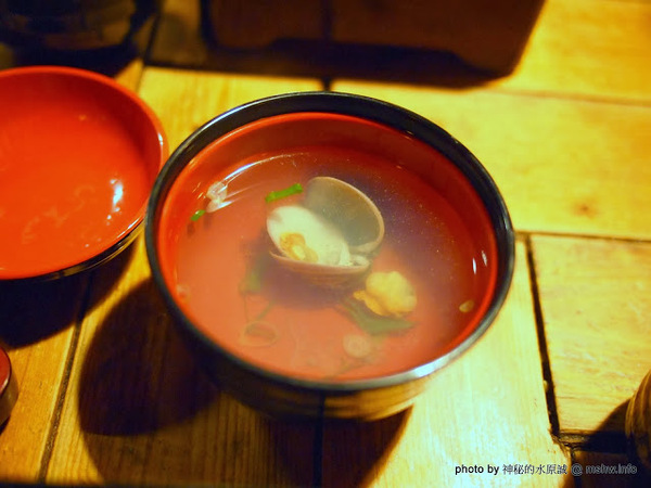 大東屋:【食記】台中大東屋日本料理鰻魚專賣朝富總店@西屯秋紅谷 : 中部知名鰻魚飯,味道尚可,但份量好像有點對不起他的價格?!