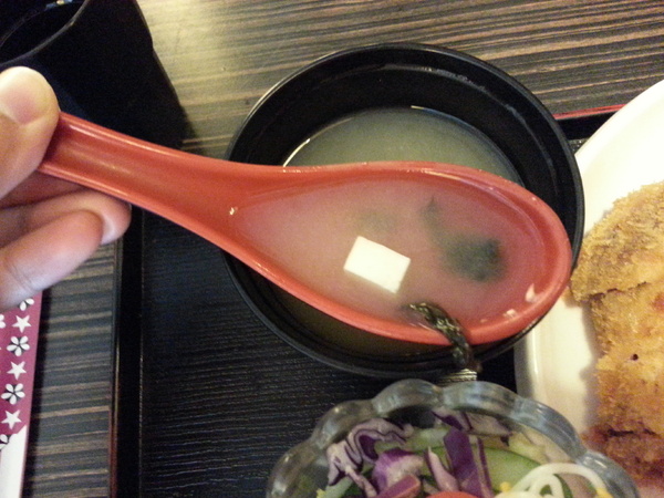 千衛和風食堂(中科店)：餐點上還有很大的進步空間 ，吃起來有點空虛  