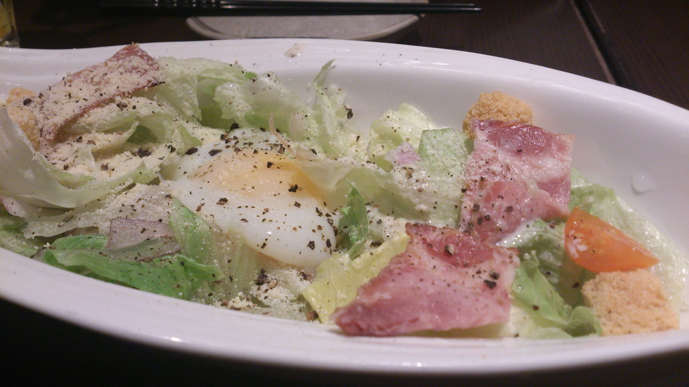 溫泉蛋凱薩沙拉