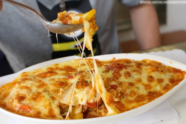 波納義廚：波納義廚✪價格實惠、深受學生喜愛的餐廳~103.04.23