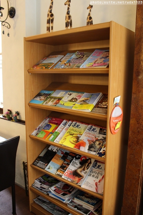 波納義廚：波納義廚✪價格實惠、深受學生喜愛的餐廳~103.04.23