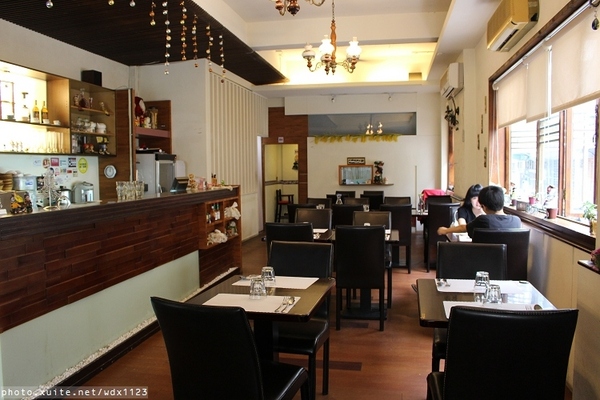 波納義廚：波納義廚✪價格實惠、深受學生喜愛的餐廳~103.04.23