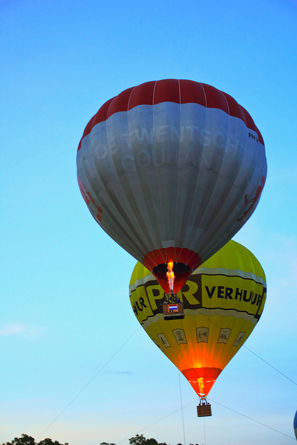 鹿野高台：[遊記]【台東】鹿野高台。 2013台灣國際熱氣球嘉年華 (上)