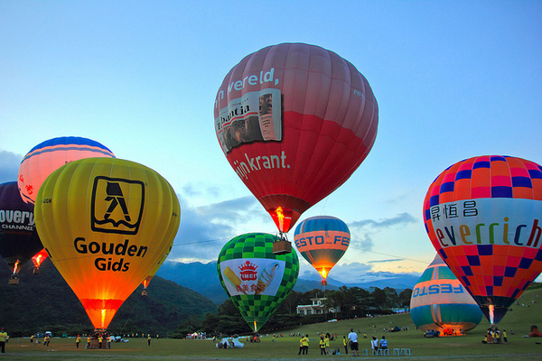 鹿野高台：[遊記]【台東】鹿野高台。 2013台灣國際熱氣球嘉年華 (上)