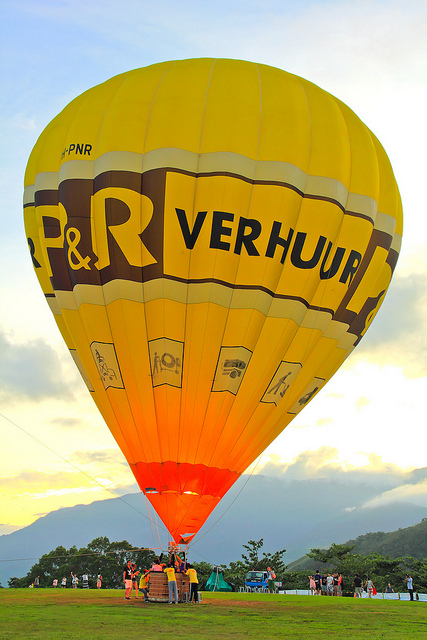 鹿野高台：[遊記]【台東】鹿野高台。 2013台灣國際熱氣球嘉年華 (上)