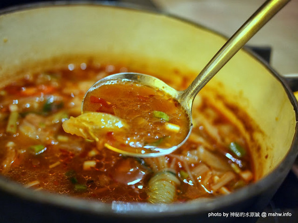 八月江南燒:【食記】台中西屯-八月江南燒 : 創意菜單,全新享受~這不是火鍋店啦XD