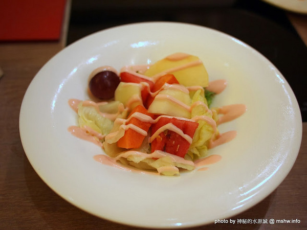 八月江南燒:【食記】台中西屯-八月江南燒 : 創意菜單,全新享受~這不是火鍋店啦XD