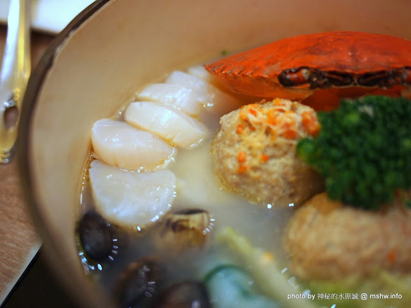 八月江南燒:【食記】台中西屯-八月江南燒 : 創意菜單,全新享受~這不是火鍋店啦XD