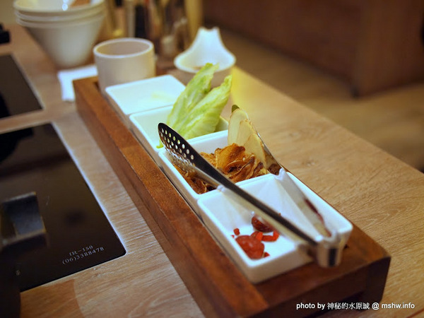 八月江南燒:【食記】台中西屯-八月江南燒 : 創意菜單,全新享受~這不是火鍋店啦XD