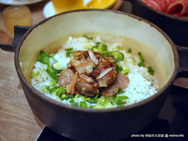 八月江南燒:【食記】台中西屯-八月江南燒 : 創意菜單,全新享受~這不是火鍋店啦XD