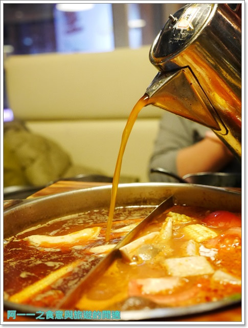 麻辣一村:捷運忠孝復興站東區美食 麻辣一村火鍋吃到飽~黑毛和牛盡情吃