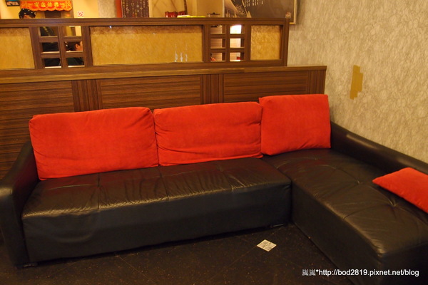 烤狀猿日式炭火燒烤(成都店):【台中西屯】烤狀猿日式炭火燒烤(成都店)-醃製肉品口味挺重的,但服務還不錯!