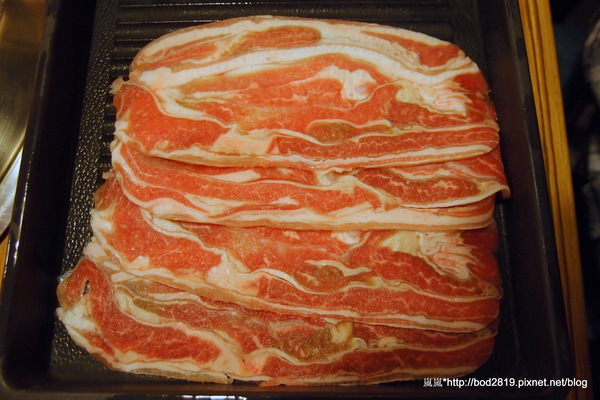 烤狀猿日式炭火燒烤(成都店):【台中西屯】烤狀猿日式炭火燒烤(成都店)-醃製肉品口味挺重的,但服務還不錯!