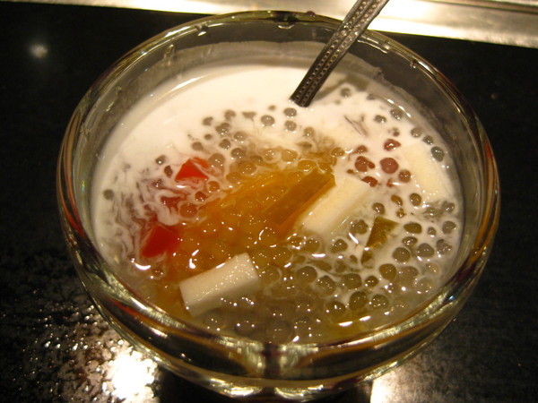 兩班家(台中新光三越店):台中>> 兩班家呷〞無煙〞韓式燒烤 享受賓至如歸的服務