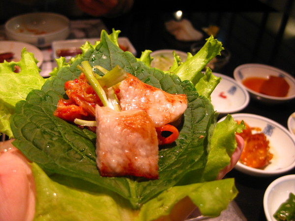 兩班家(台中新光三越店):台中>> 兩班家呷〞無煙〞韓式燒烤 享受賓至如歸的服務