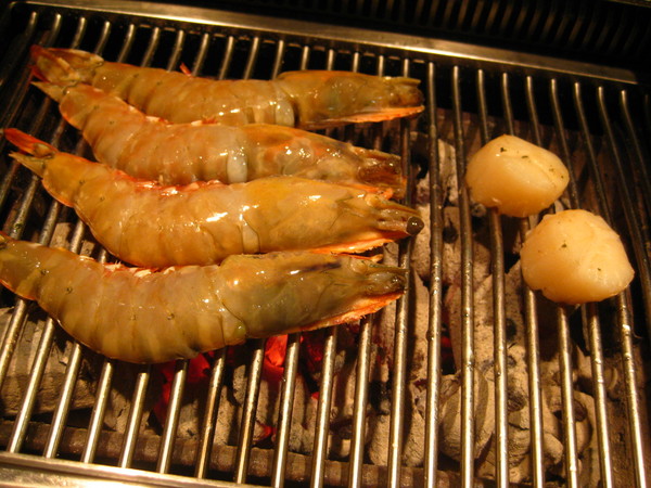 兩班家(台中新光三越店):台中>> 兩班家呷〞無煙〞韓式燒烤 享受賓至如歸的服務