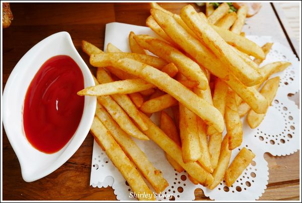 Conte de Fée 桐話:捷運永寧站.土城桐話庭園餐廳