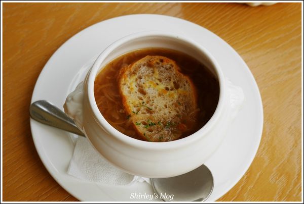 Conte de Fée 桐話:捷運永寧站.土城桐話庭園餐廳