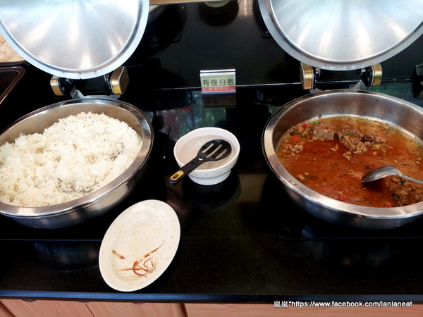 台中牛排館&元太祖蒙古烤肉(中科店)：【台中西屯】台中牛排館&元太祖蒙古烤肉－平日中午吃粗飽還ＯＫ啦