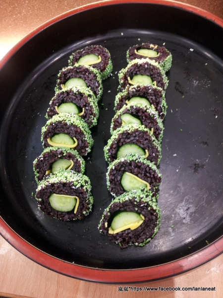 台中牛排館&元太祖蒙古烤肉(中科店)：【台中西屯】台中牛排館&元太祖蒙古烤肉－平日中午吃粗飽還ＯＫ啦