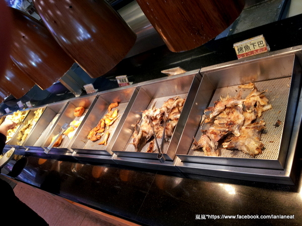 台中牛排館&元太祖蒙古烤肉(中科店)：【台中西屯】台中牛排館&元太祖蒙古烤肉－平日中午吃粗飽還ＯＫ啦