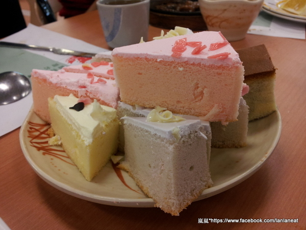 台中牛排館&元太祖蒙古烤肉(中科店)：【台中西屯】台中牛排館&元太祖蒙古烤肉－平日中午吃粗飽還ＯＫ啦